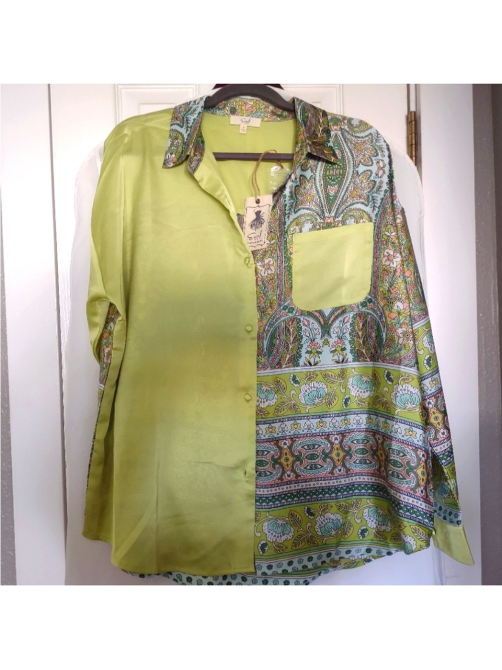Silk-Blend Green Paisley Button-Up Shirt Easel 2X. EUC